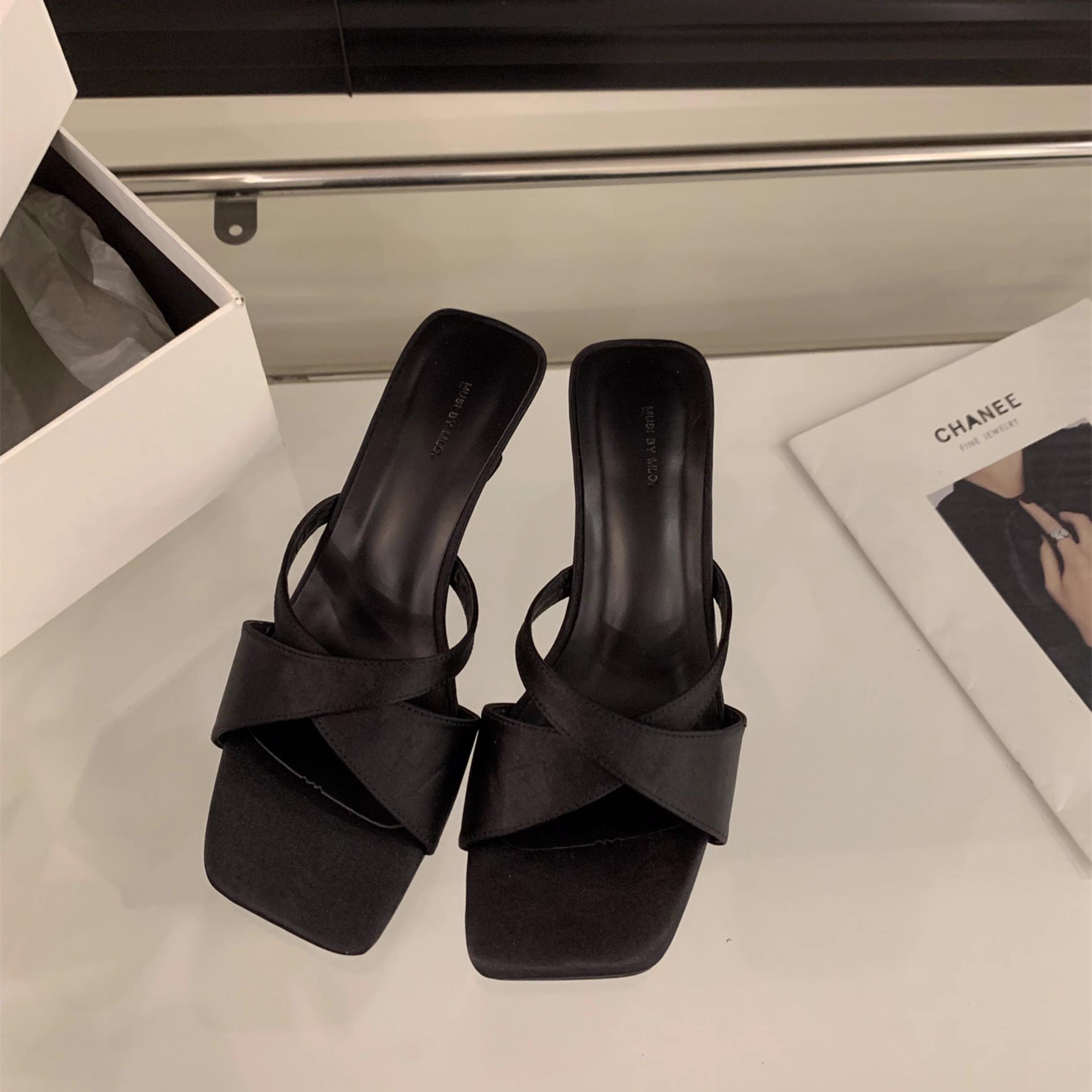 

2024 Designer Elegant Shoes Women Sandals Wedge Heel Medium Slippers Women Open Toe Luxury Party Women Shoes 39 чёрный