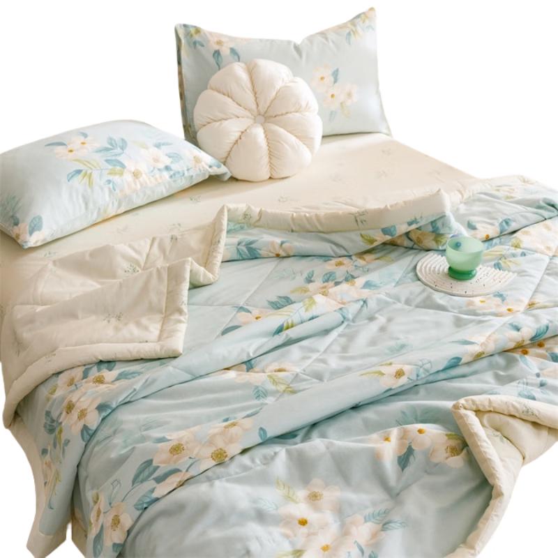 Lightweight Cotton Summer Quilt