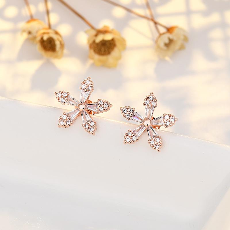 Vintage Silver Color Lace Heart Hollow Bow Screw Buckle Puncture Stud Earrings for Women Fine Jewelry Minimalist Accessories