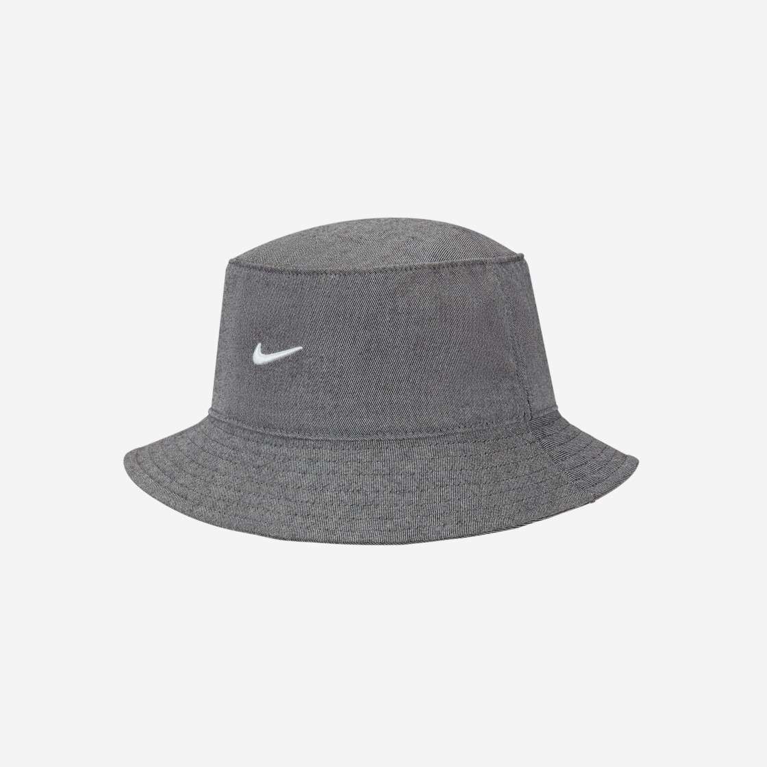 

Панама Nike NSW Черная DV5635-010