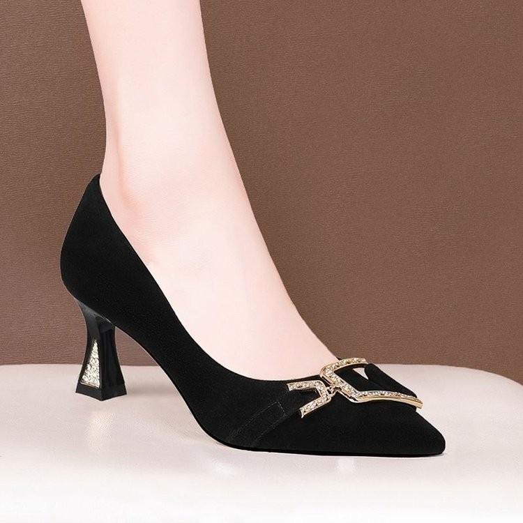 

Internet celebrity high heels female 2025 summer new fashion pointed versatile hollow French fairy style Internet celebrity stiletto shoes 40 чёрный