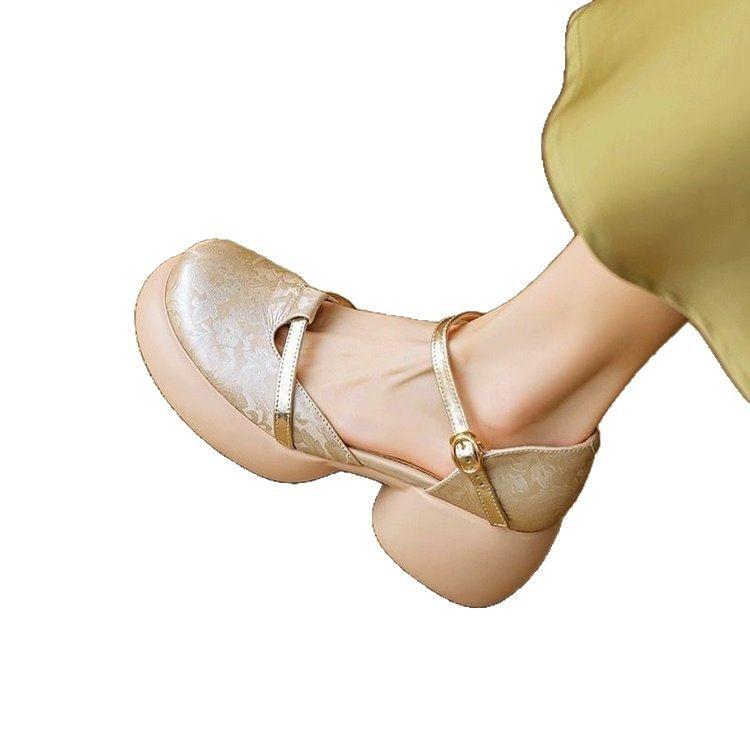 Round Head Single Shoes New Chinese Style Embossed Soft Leather Hollow Bag Head Word with Sandals Women's Fashion Thin Thick Heel