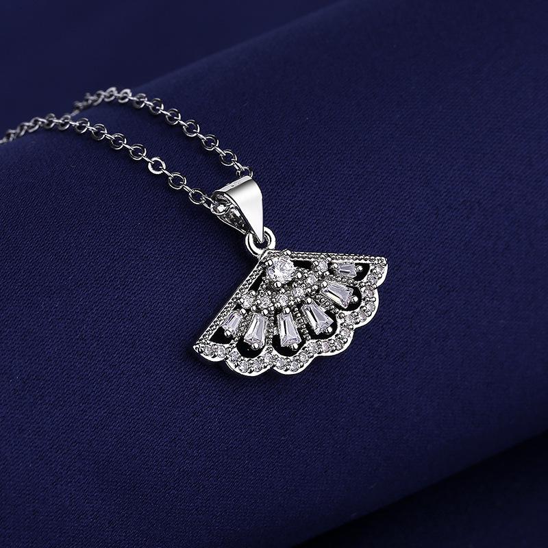 925 Silver Necklace For Women Round Pendent Sparkling Pave CZ Necklace Fashion Anniversary Birthday Jewelry Gifts N755