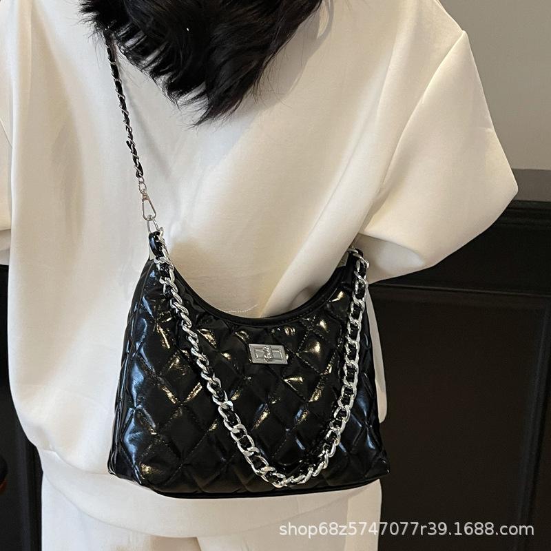 Rhombus Chain Bag Women's Spring and Summer 2025 New Fashion Niche Shoulder Messenger Bag High-end Bucket Bag