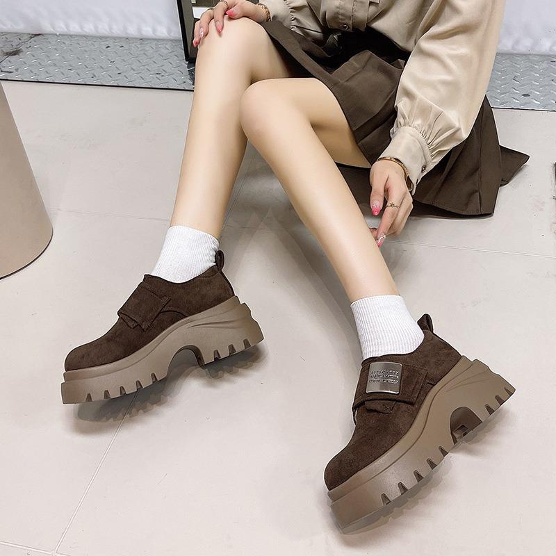 Small Man Increases Height, Thick-soled Retro Women's Autumn New Big Head and Small Leather Shoes Are Versatile