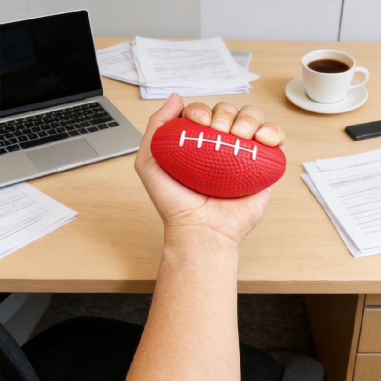 PU Foams Football Grip Stress Ball For Hand Exercise Development And Kids Sensory Stimulation Toy