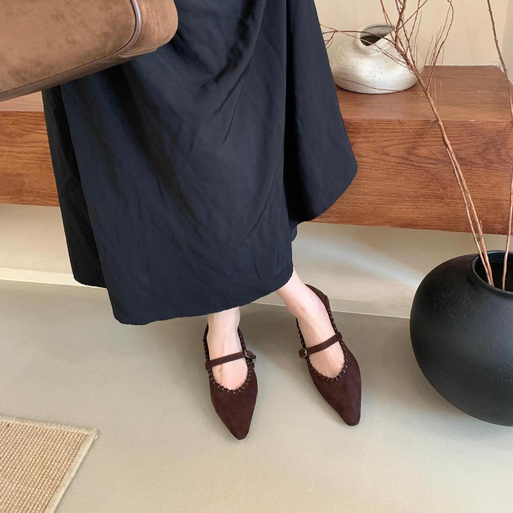 French suede light mouth low heel women's late evening breeze 2025 new spring and autumn pointed temperament word with Mary Jane single shoes