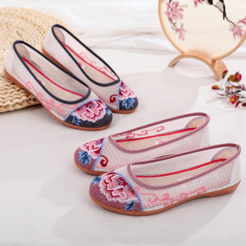 New Cloth Shoes Breathable Mesh Shoes Women's Shoes Non-slip Soft Sole Versatile Embroidered Sandals