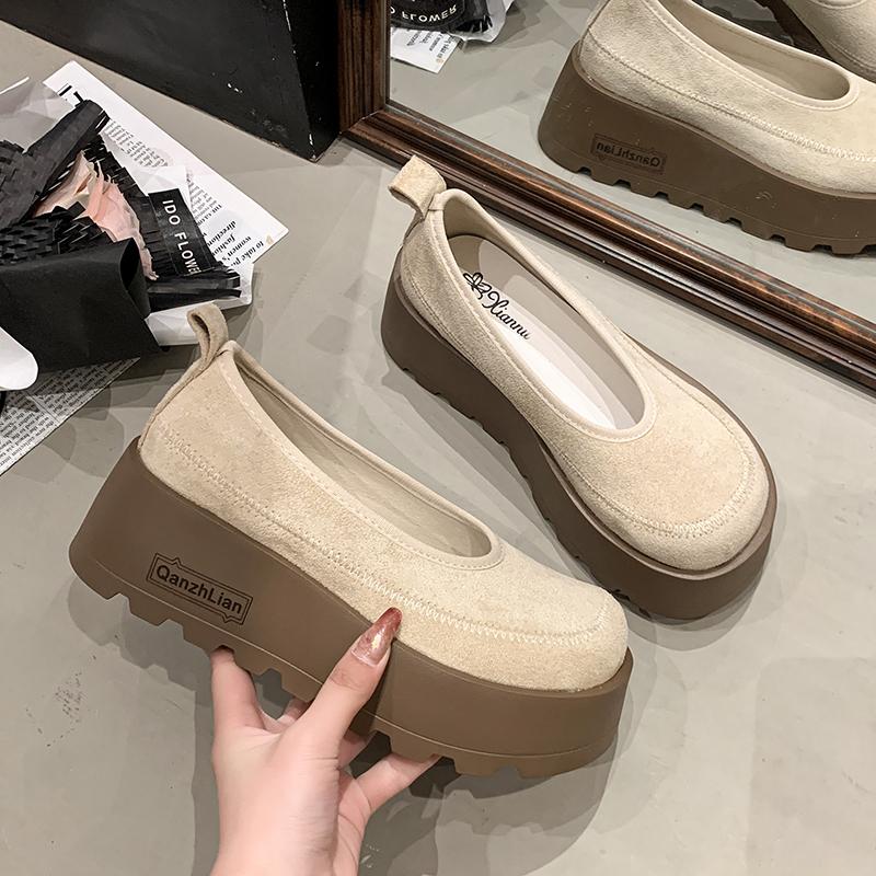Fashion 2025 New Suede Platform Light Single Shoes Women Fashion Yellow Shoes Spring Simple Flat Short Chunky Heel Shoes Women Sneakers