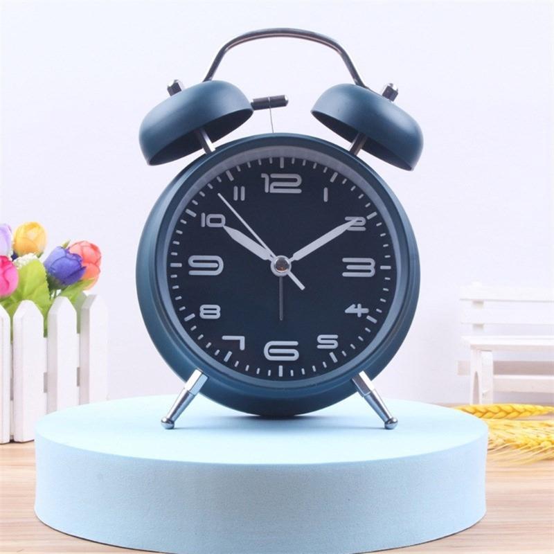 Alarm Clock, Noiseless Clock with Light and Noiseless for Heavy Sleepers 4.6" Analogue Alarm Clock