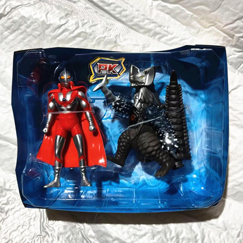Official Ultraman First Gen Figure & Red King Soft Vinyl Monster Set