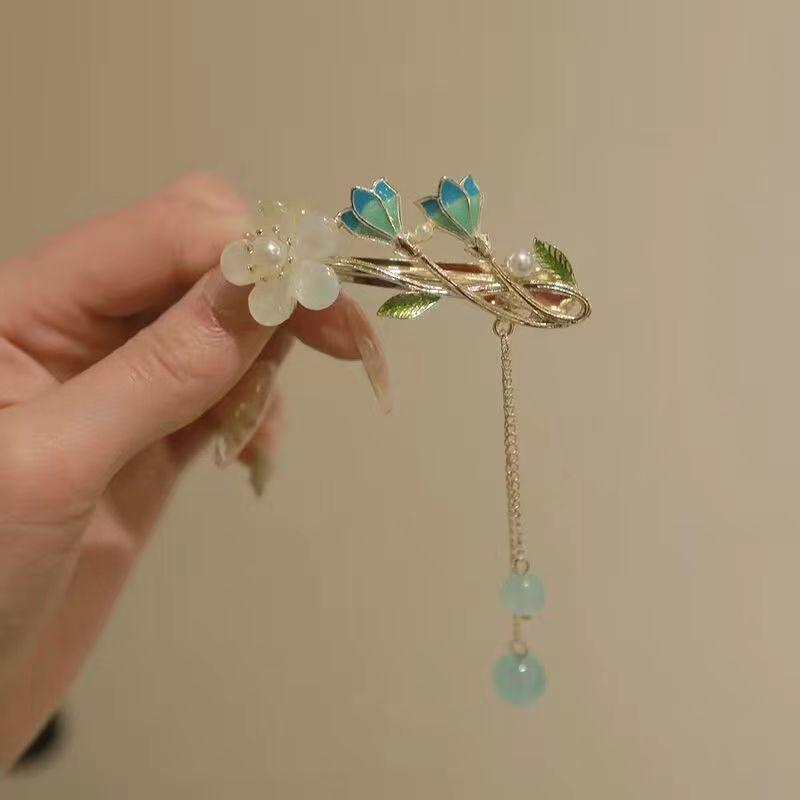 Elegant Hanfu Butterfly Hair Clip with Tassel Accent – Exquisite Chinese Style Side Hairpin
