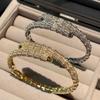 New Light Luxury and High-end Bracelets, Exquisite, Fashionable and Versatile Bracelets and Hand Accessories