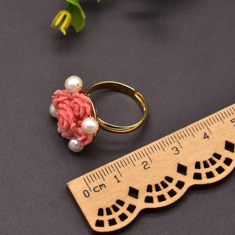 Pearl Ring Niche Retro High-end Flower Light Luxury Niche Ring Cool Style Elegant Accessory