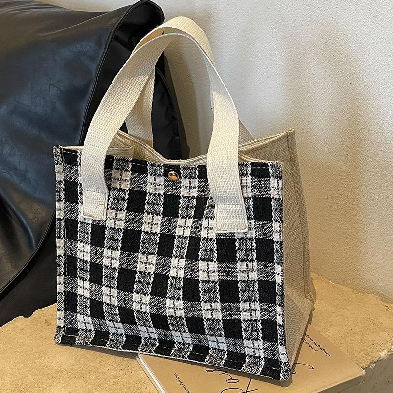 

Премиум-чувство нишевая плетеная сумка женская 2024 ланч-бокс сумка бенто ins день девушка мода сотня плечевая сумка