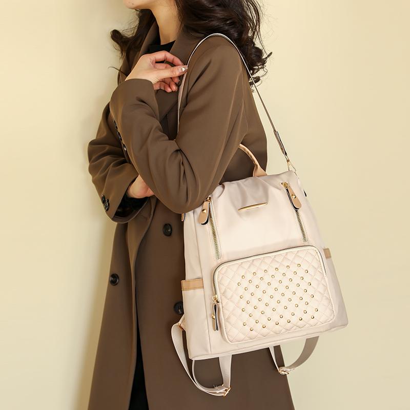 Student School Bag Large Capacity Backpack Rivet Inlaid Women's Backpack