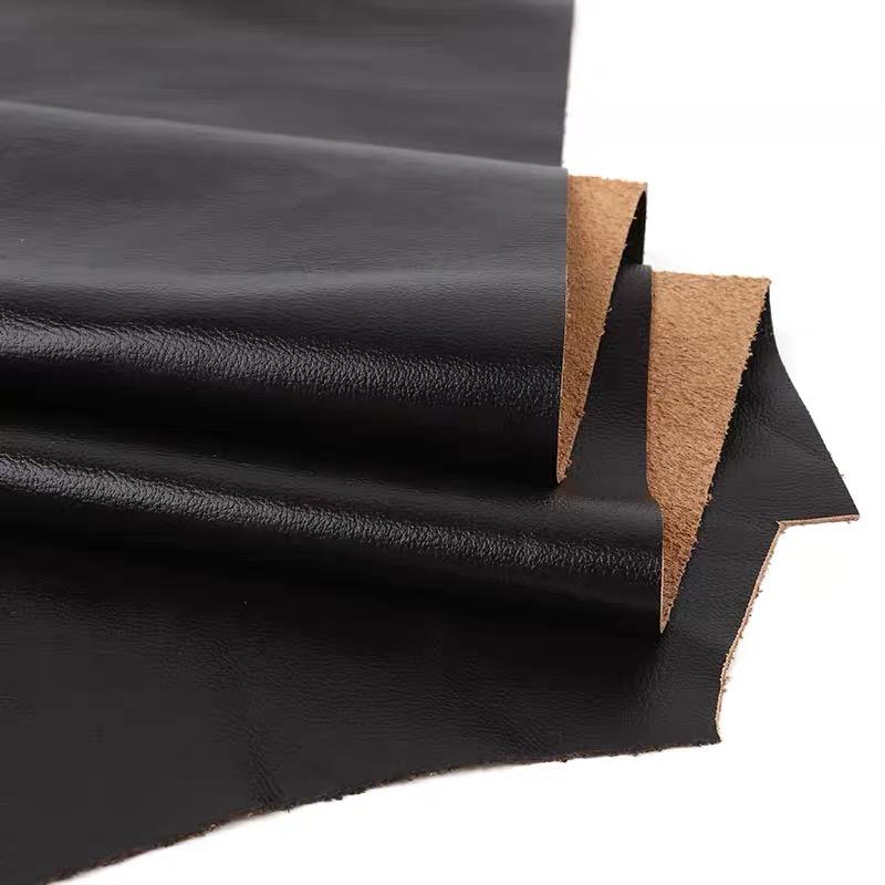 Flat weave cowhide leather material, top layer brown sofa seat cushion, headboard soft package, car seat leather fabric, fine gr