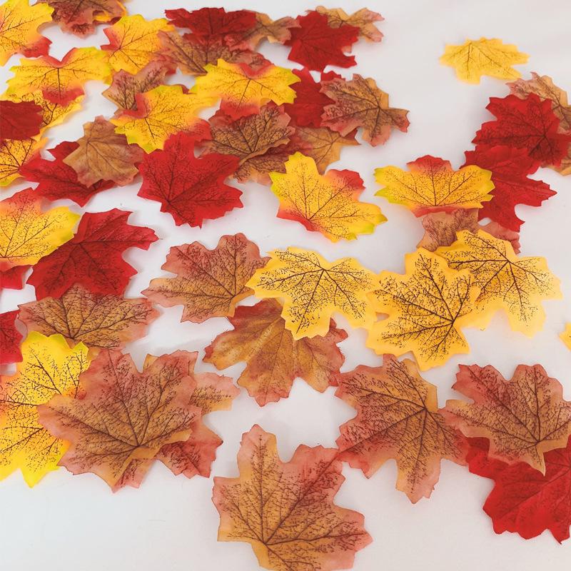 

Autumn Maple Leaf & Pinecone Garland - Thanksgiving & Halloween Décor
