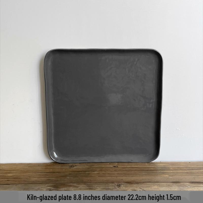 Piatti in Ceramica Raffinatamente Lavorati: Design Decorativi, Bassi, Profondi e da Insalata con Piccoli Difetti