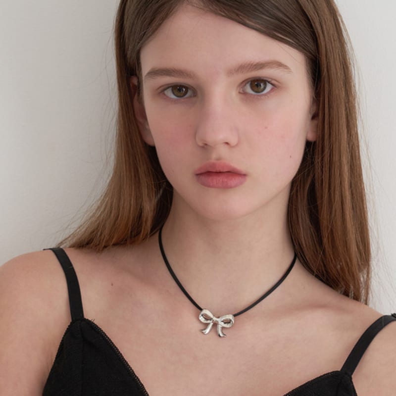 OVT-U Cutie Loop Ribbon Necklace_2 Colors