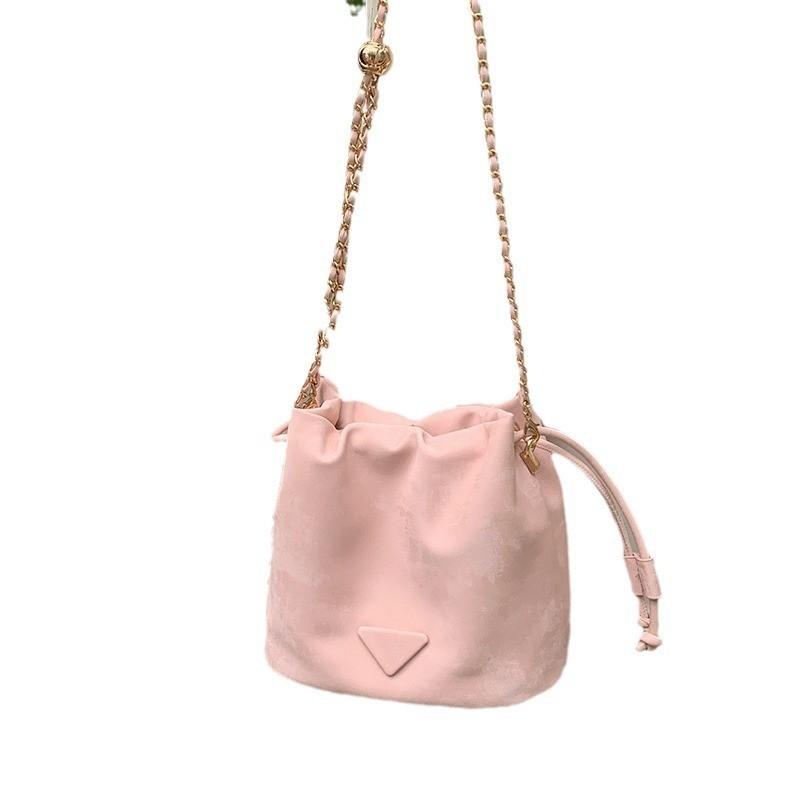 IELGY Cloud Puff Bag, Women's Pink Strap Chain Bag, Fashion Versatile Niche Shoulder Crossbody Bucket Bag