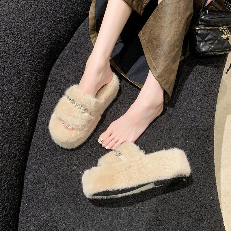 Premium sense versatile fluffy slippers women's autumn and winter new outer wear thick bottom heightening one-word cotton mop