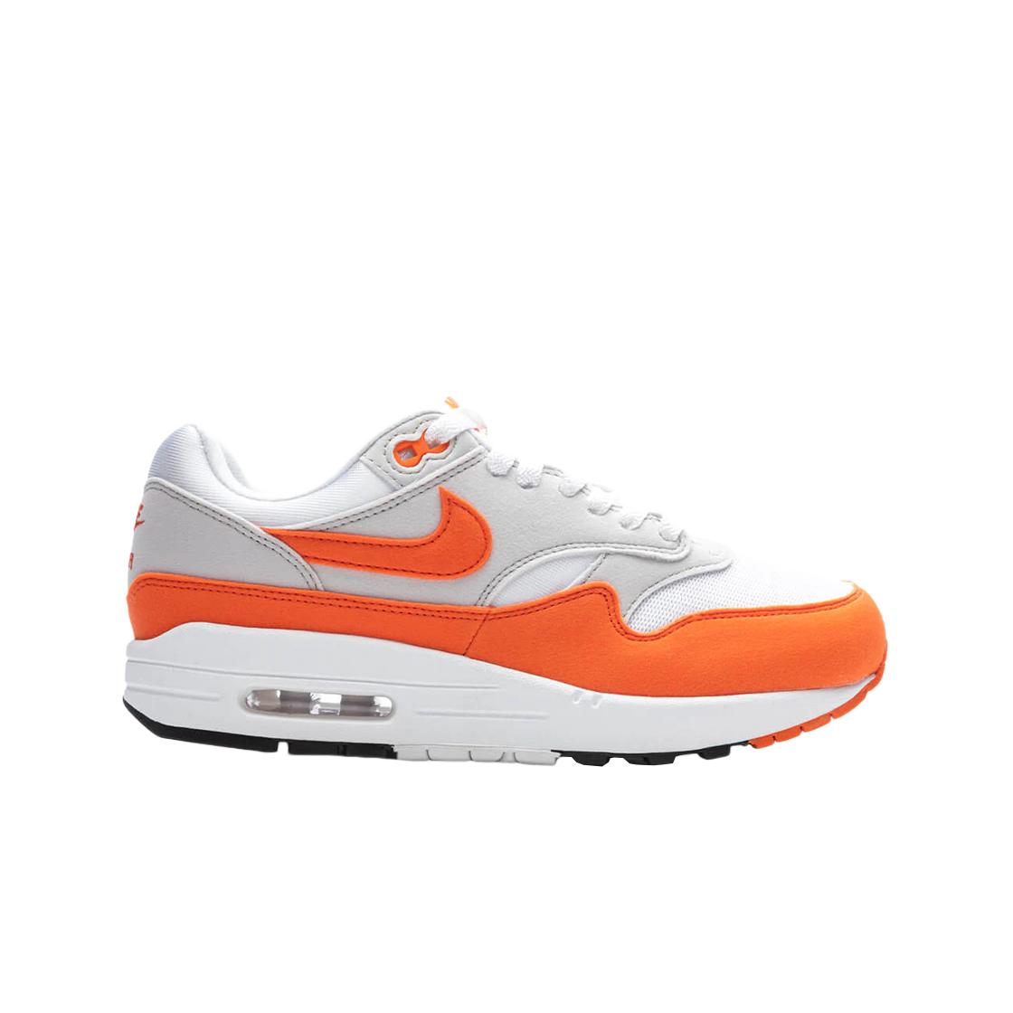 

(в) Nike Air Max 1 87 Безопасный оранжевый 240