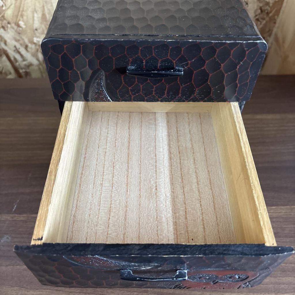 [USED]Kamakura-bori Style 3-Drawer Chest (Owl Design) – Traditional Japanese Furniture/Storage