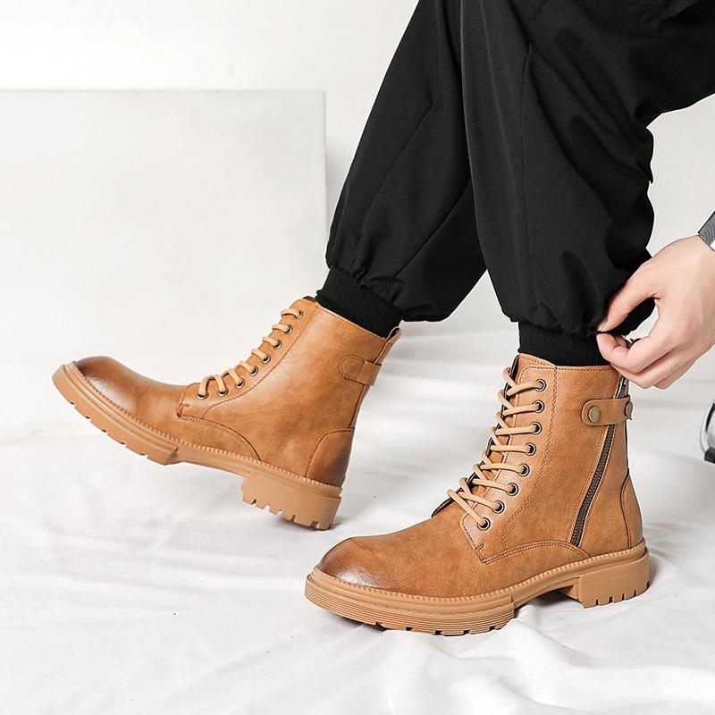 New men's round toe high top leather shoes Fashionable British style Outdoor leisureWalking motorcycle thick soled men's boots