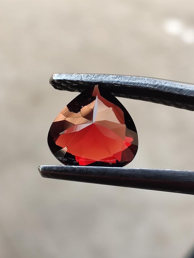 Beautiful Ring Making Top Color Natural Red Garnet Gemstone, Heart Shape Garnet Stone, Loose Garnet Gemstone, 0.70 Carat, 6x5x2 MM Size.