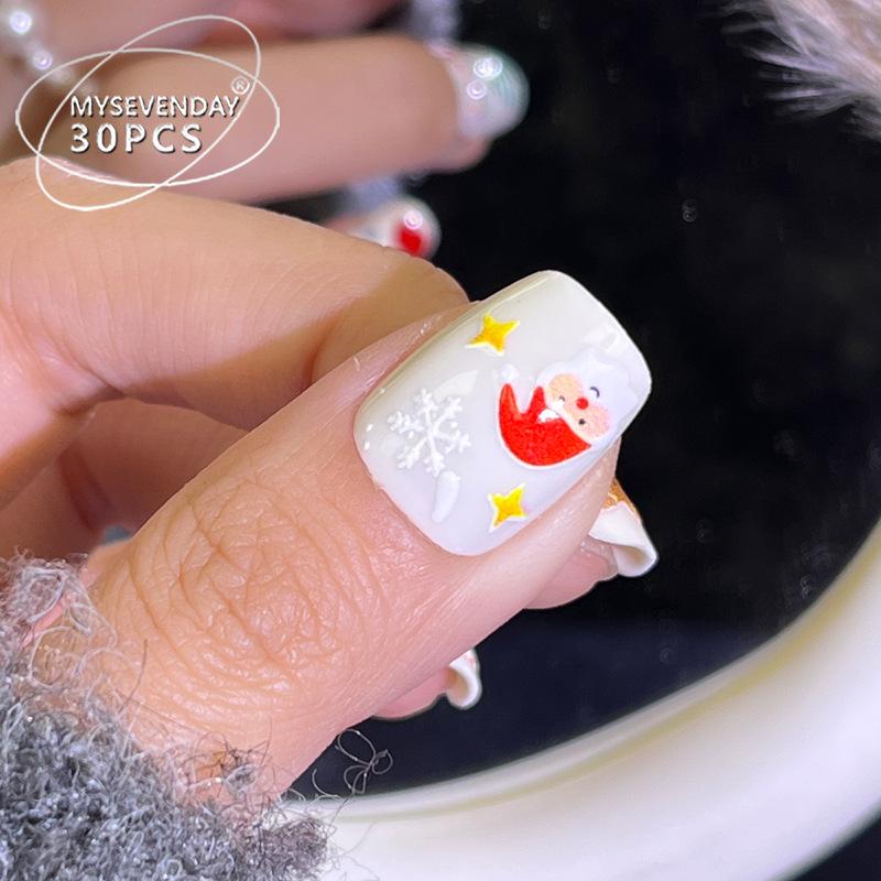 Christmas Wearable Nails: High-End Removable Short Nail Art for Students