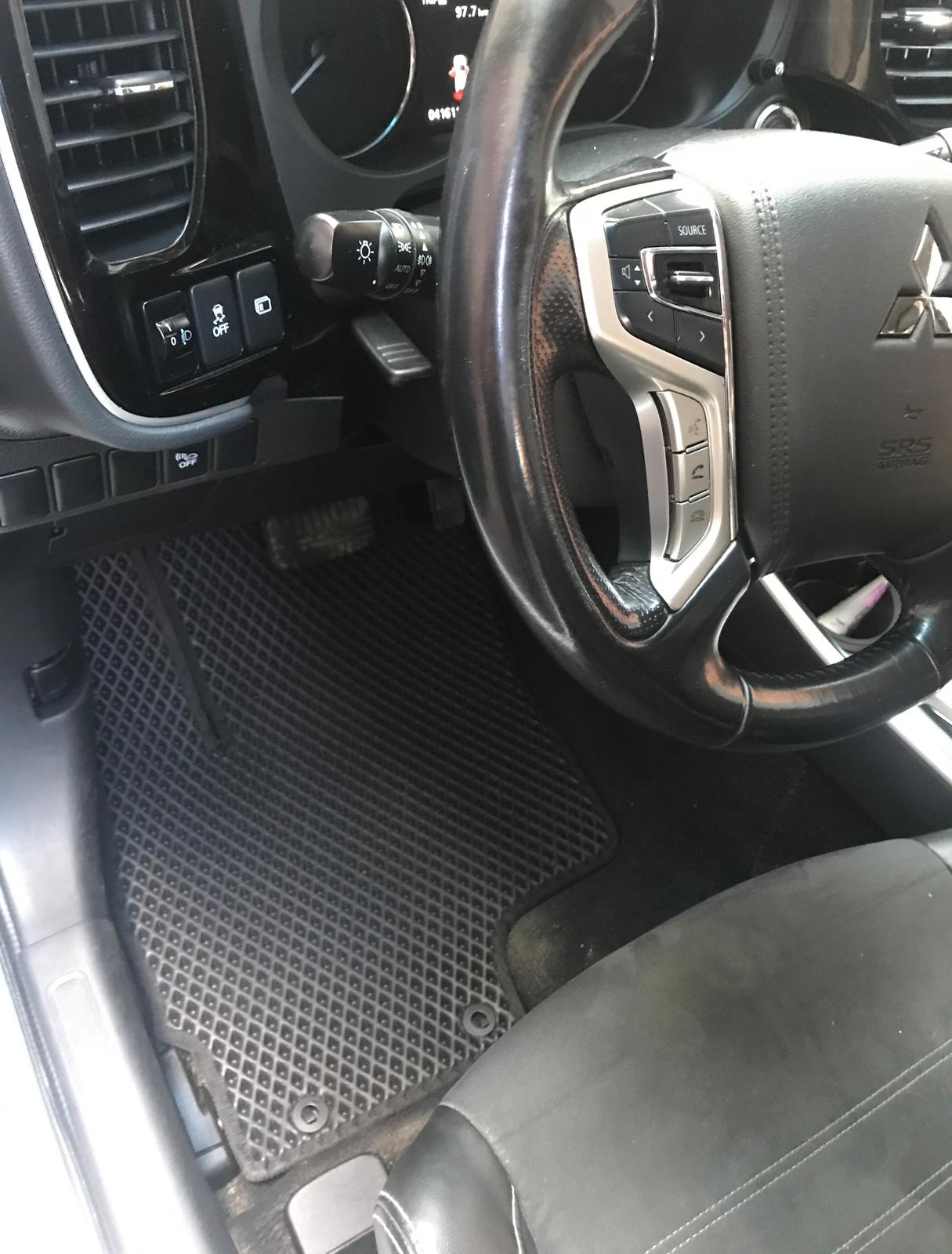 

Коврики EVA P-HEV (черные) для Mitsubishi Outlander 2012-2021 гг