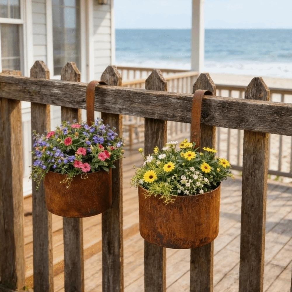 Handcrafted Wall Hanging Flower Bucket Antique Styles Rusted Iron Hanging Flowerpot Unique Weather-Resistant Metal Plant Hangers