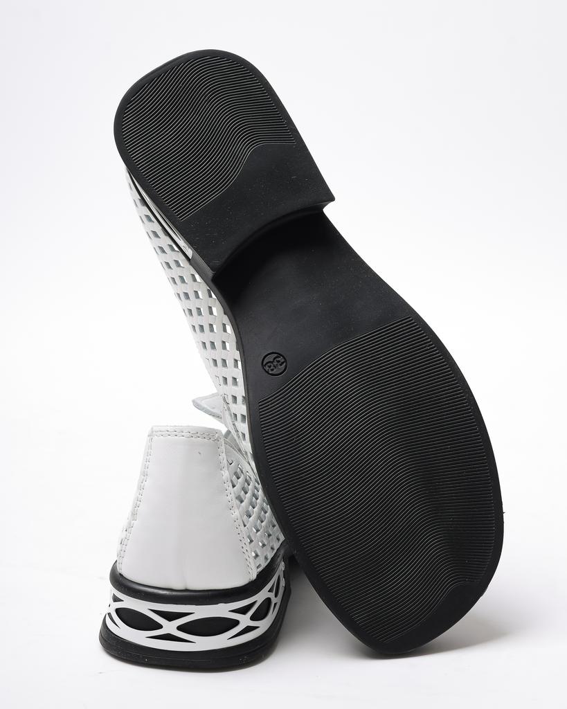 Туфли перфорированные Evromoda 240135 36 белые кожа