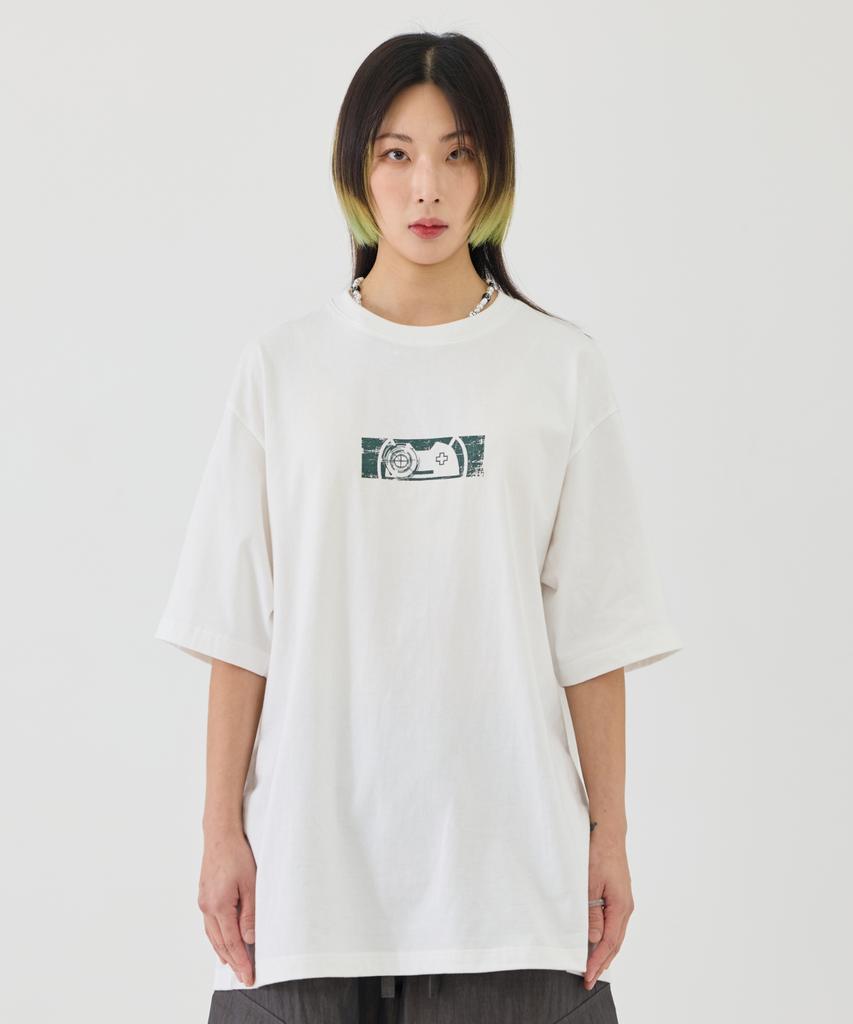 Iseuteuseobiseusyab Glitter Buddies Half T - White