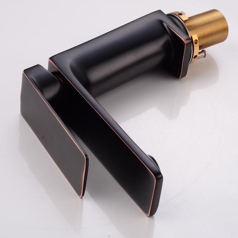 Chrome Basin Faucet Bathroom Sink Faucet Single Lever Chrome Faucet Basin Taps Deck Vintage Wash Hot Cold Mixer Tap Crane Brass