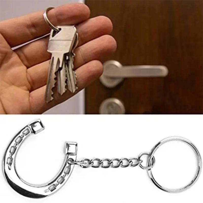 Unique Horse Bit Keychain Polished Horseshoe Charm Pendant Portable Gifts for Horse Enthusiasts Stylish Outfits