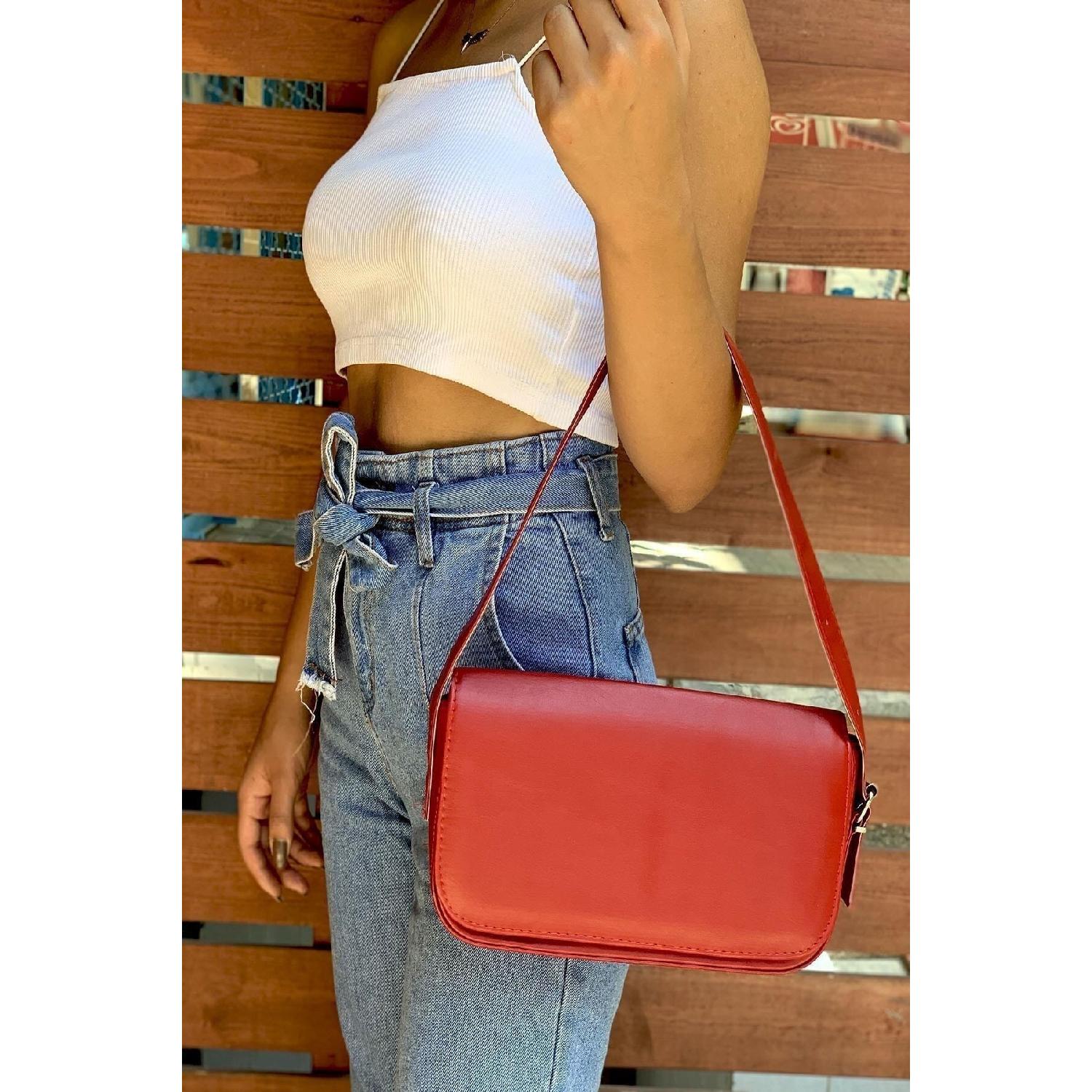 

Женщины, красный захват S красный