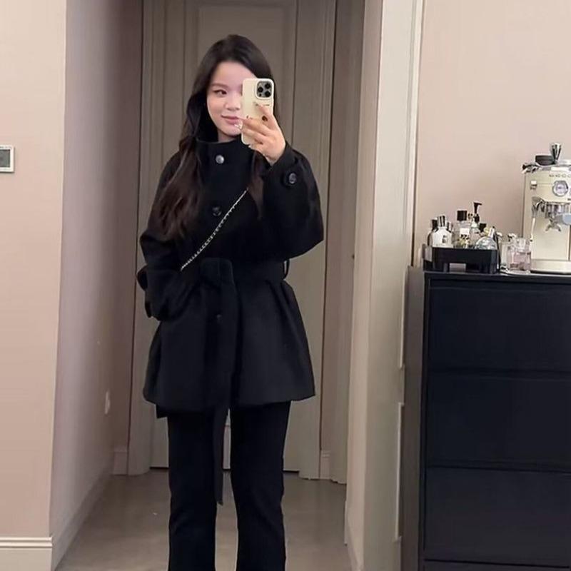 Fashion Versatile Woolen Autumn Single-breasted Outer Coat Stand-up Collar Simple Strap-feeling Coat