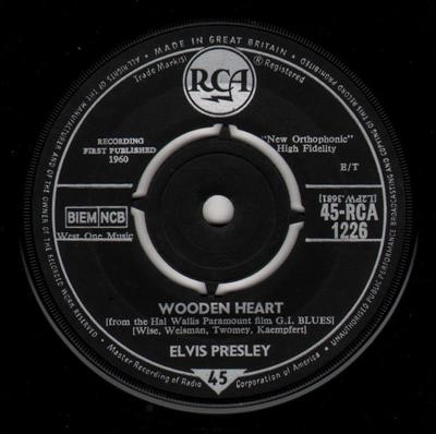 7inch Record ELVIS PRESLEY - Wooden Heart / Tonight Is So Right  45RCA1226 RCA 1961 UK Rock Used