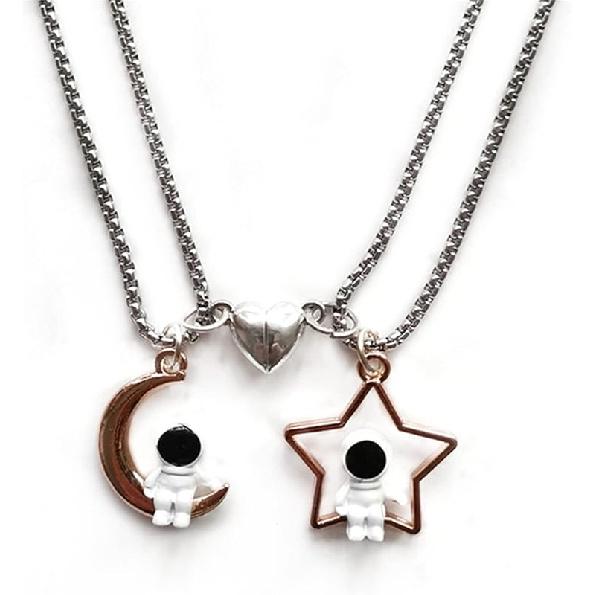 Caiyao 2Pcs Stainless Steel Mutual Attraction Couples Matching Spaceman Pendant Necklace Astronaut Promise Necklace for Women Men Friends Him Her