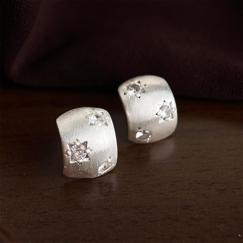 Винтажные серьги Starburst с текстурой и цирконами - Высококачественные универсальные модные украшения для женщин