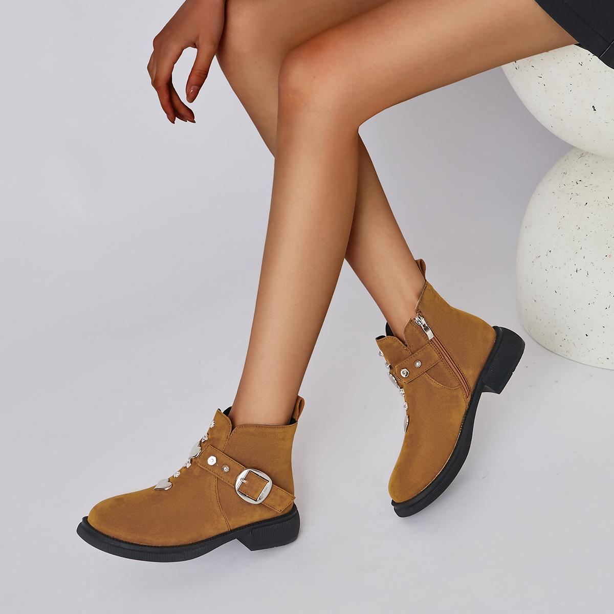 

Осенне-зимние женские модные ботинки для улицы Новые однотонные нескользящие женские туфли с металлической отделкой Обувь для женщин Новинка 40 верблюд