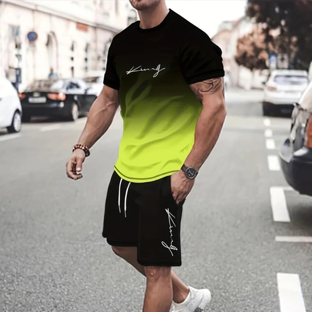 

Летний мужской повседневный костюм. Уличная мода. Свободная и удобная футболка. Спортивные шорты для бега на открытом воздухе. Роман с принтом текста. 2XL