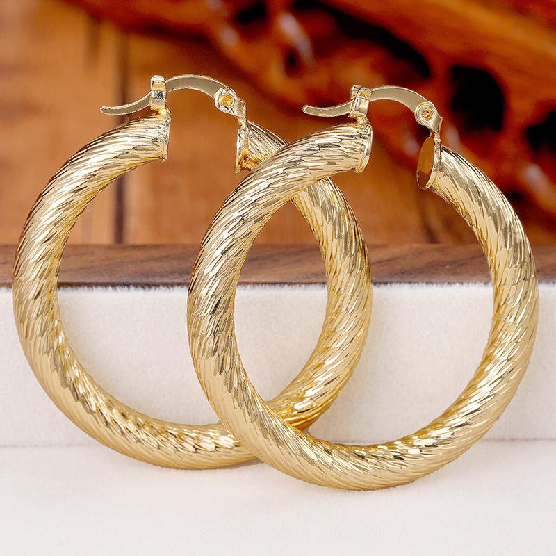 1 Pair, Stylish, Threaded, Exaggerated Earrings