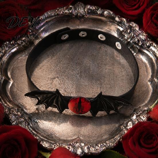 Evil Eye Necklace Gothic Bat Leather Choker Necklace, Devil Eyes Collar for Women Unique Gift Her Men, Adjustable Wing Clavicle Halloween Party