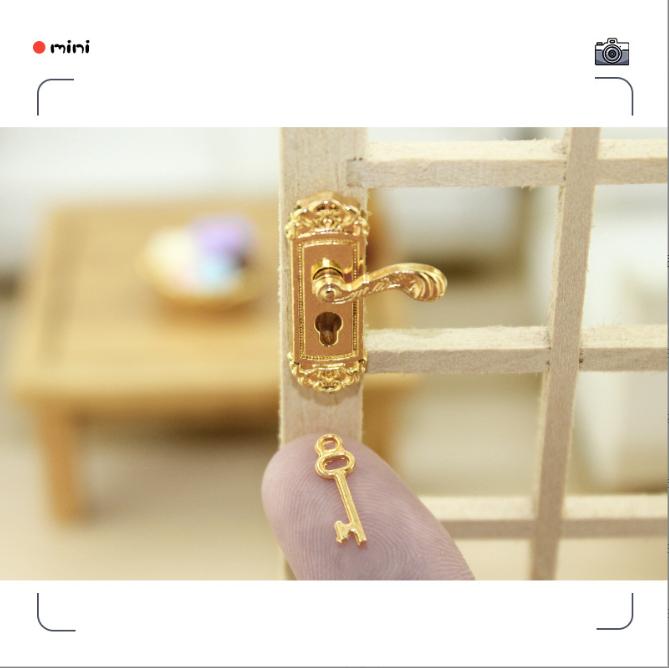 1/6 1/12 Doll House Simulation Miniature Mini Retro Patterned Door Lock Model Decor