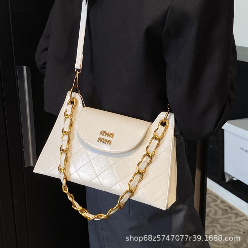 Rhombus chain bag women's autumn and winter 2025 new niche design shoulder messenger bag high-end women's small square bag