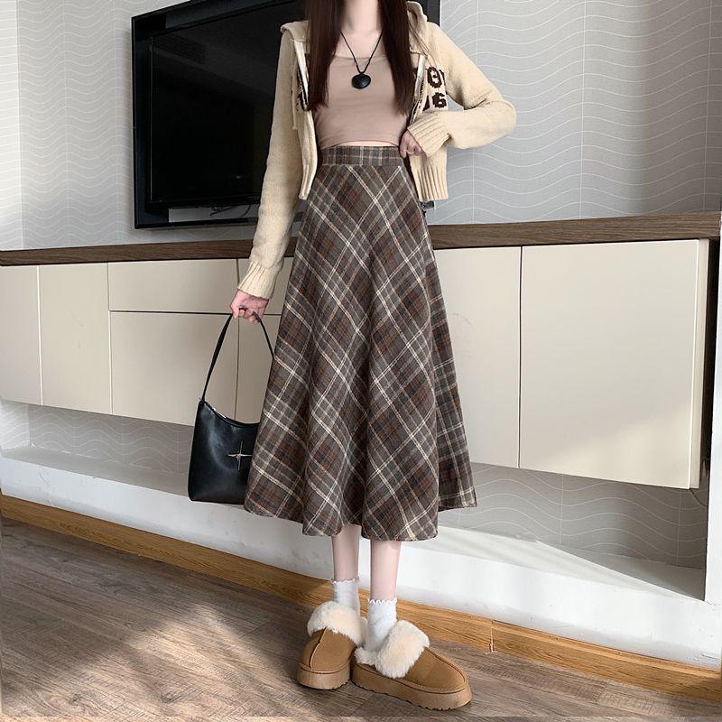 Coffee Wool Plaid Skirt for Women with High Waist Slim Skirt for A-line Midi-length Umbrella Skirt