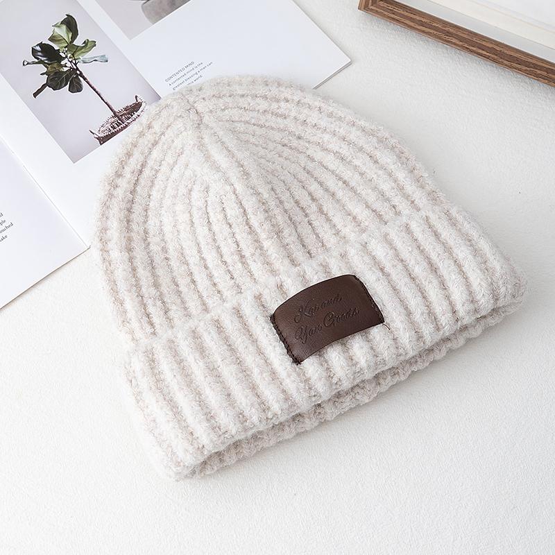 

Новый Стиль Мода Женская Зимняя Шапка Стильные Мягкие Шапки Бини для Женщин Уличная Одежда для Отдыха Теплые Вязаные Шапки 56cm-60cm бежевый